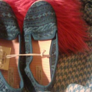 Aeropostale shoes
